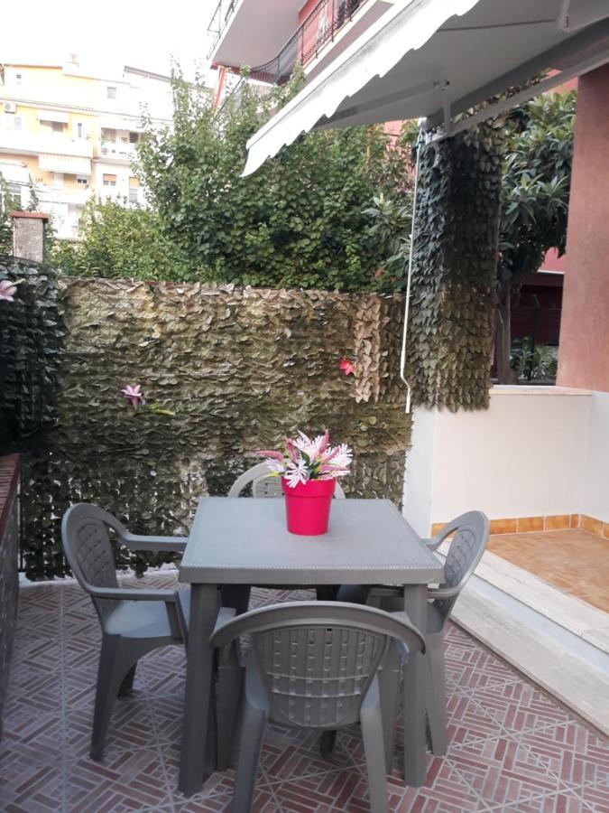 Holiday House Marlin Giardini Naxos Eksteriør bilde
