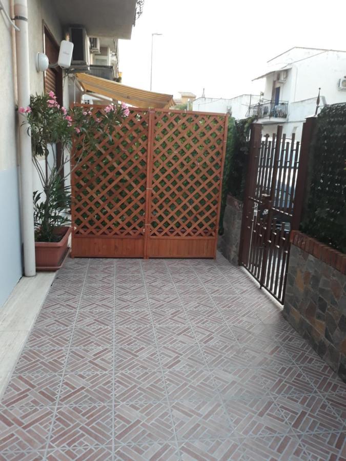 Holiday House Marlin Giardini Naxos Eksteriør bilde