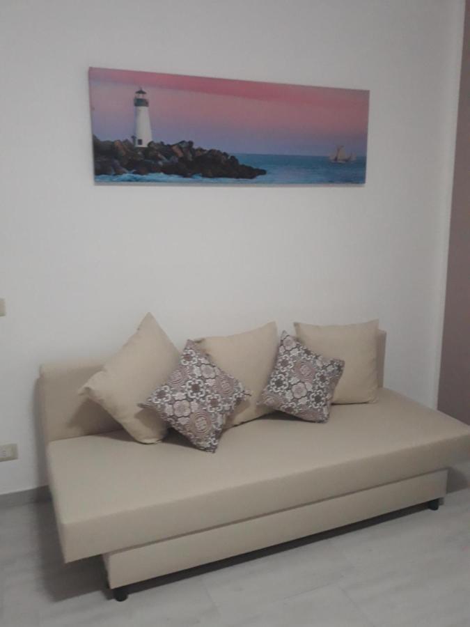 Holiday House Marlin Giardini Naxos Eksteriør bilde
